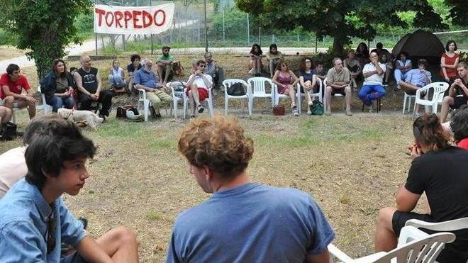 «Madonne, Torpedo paga canoni?»