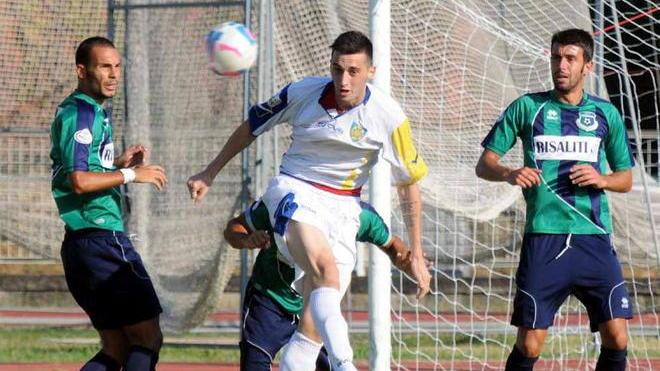 Carrarese sterile, solo 0-0 con il Chiavari