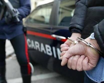 Bloccati e arrestati dopo il tentato furto 