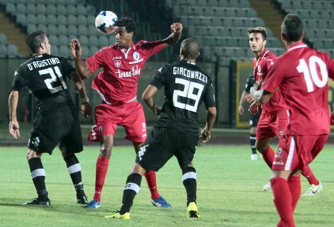 Pisa-Carpi: aperta solo la tribuna 