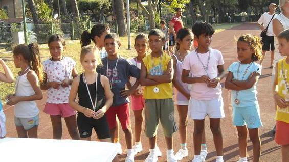 Festa dei 45 anni Uisp: atleti under 13 coi bambini saharawi