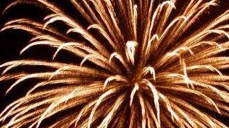 Decine di migliaia per i fuochi della vigilia di Ferragosto