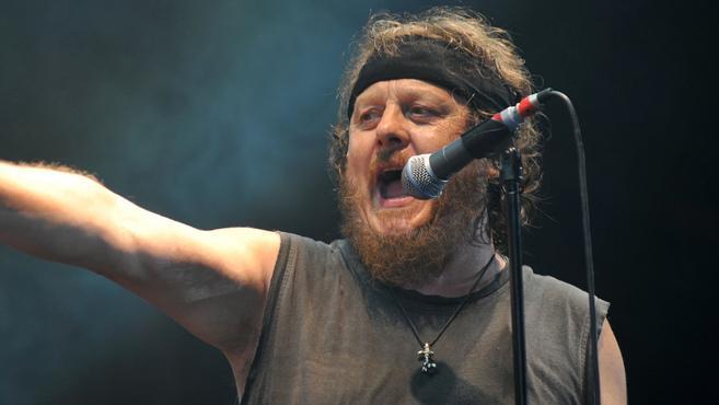 La giornata del cuore con Zucchero e la nazionale cantanti