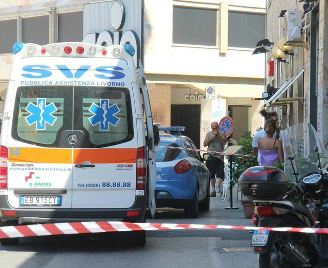 Si butta da undici piani vittima una donna di 58 anni