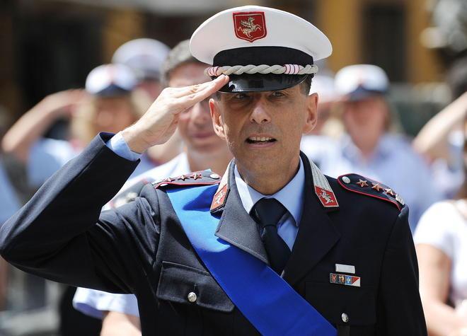 Prato, alla guida con lo smartphone: è allarme 