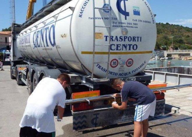 L’acquedotto si rompe Tutta la provincia a secco 