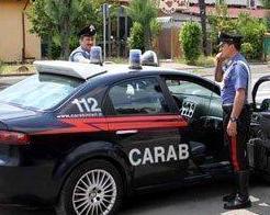 Si finge addetto dell’acqua, entra in casa e ruba 500 euro e una collana d’oro 