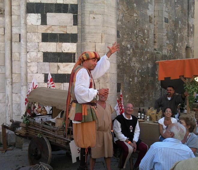Volterra si veste di Medioevo 
