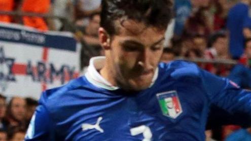 Donati si fa ammonire nel finale ma resta in vetta in Germania