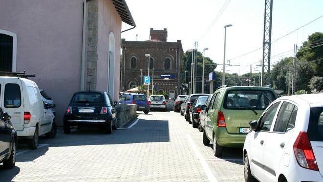 Sosta selvaggia nel parcheggio gratuito