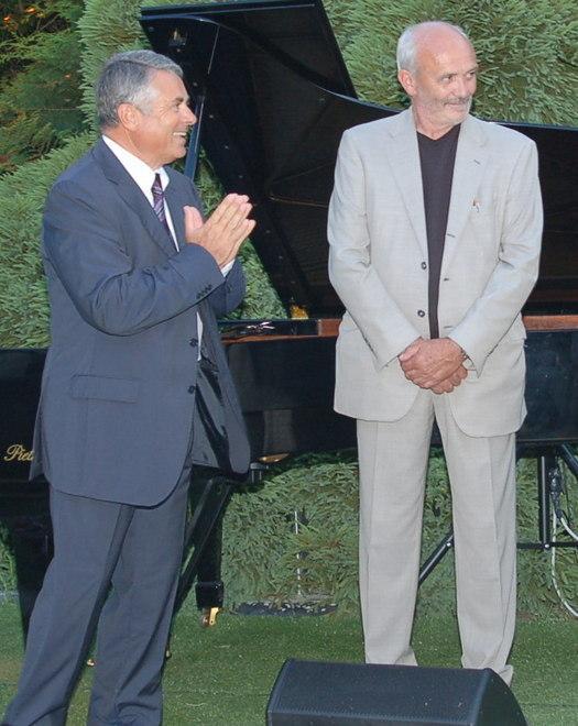 Il prefetto Merendino saluta Villa Schiff