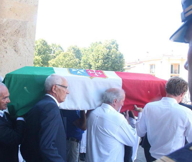 L’addio commosso all’ammiraglio di tutti 