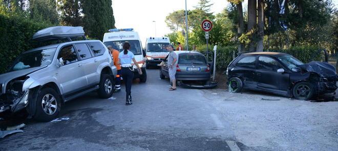 Cinque feriti a Cevoli di Lari