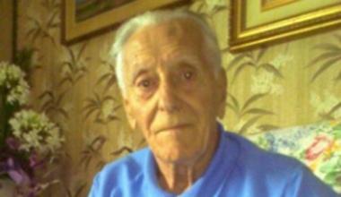 A 91 anni sposa la badante e muore. I figli della vittima: “È omicidio, l’ha tenuto al sole per ore” 