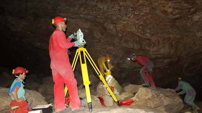 Sei giorni sotto il Supramonte «Ecco Su Bentu visto in 3D» 