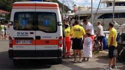 Barca sugli scogli a Capraia: salvati anche tre bambini
