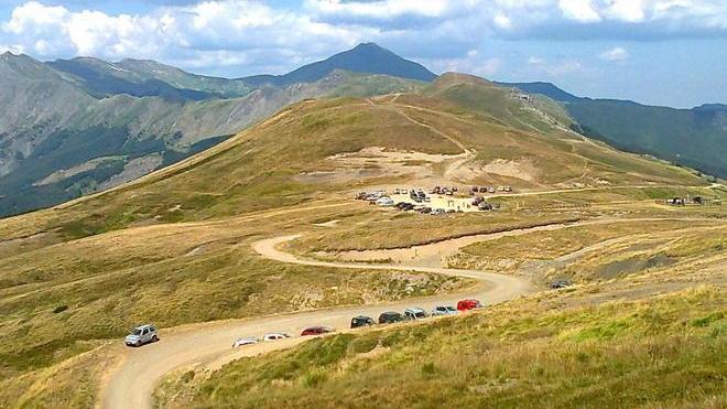 Caos sulla strada bianca alla Doganaccia