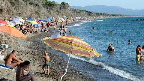 Poca spiaggia e tante dune, i passi indietro di Andalù