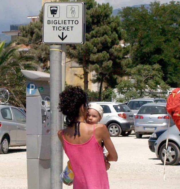 Ancora fuori uso le macchinette per il ticket