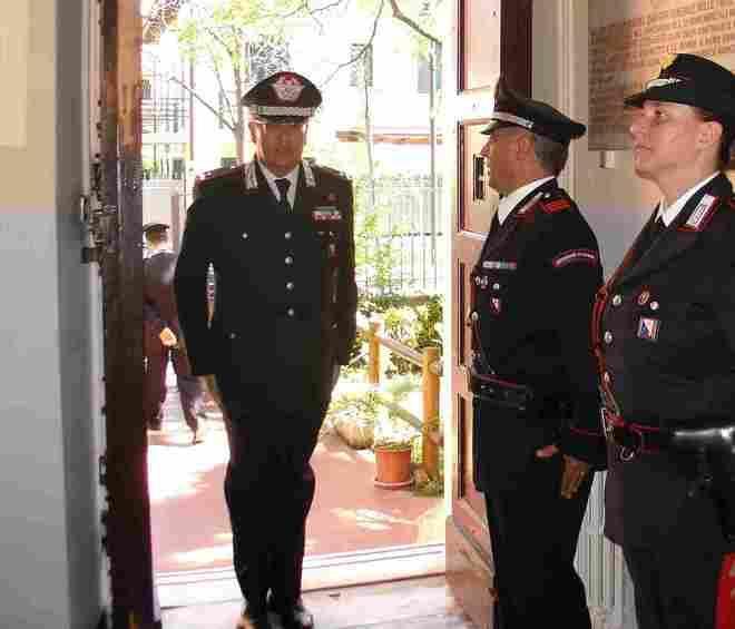 Il generale dell’Arma Mosca promuove la stazione di Marina