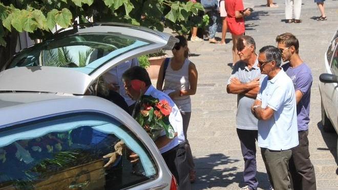 Alta tensione ai funerali di Ivo Baffigi