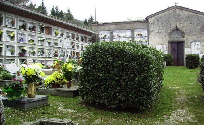 Lavori ai cimiteri, non a Castelvecchio 