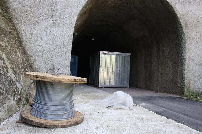 Maxi furto di rame lungo la pista ciclabile del Bisenzio 