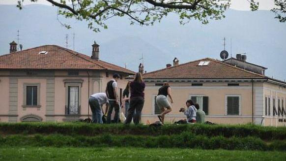 Mura, i parapetti sono pericolosi