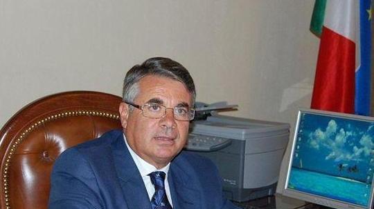 Il prefetto Merendino consegna le onorificenze