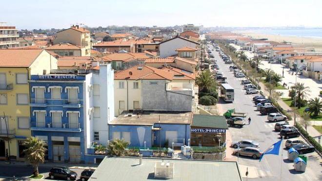 Non solo mance, i russi lasciano anche i chiodi