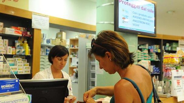 «Farmacie in vendita solo per fare cassa»