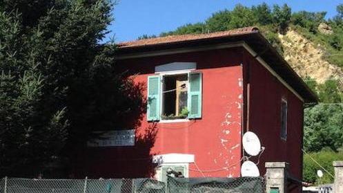 «Emergenza sociale nella Casa rossa»