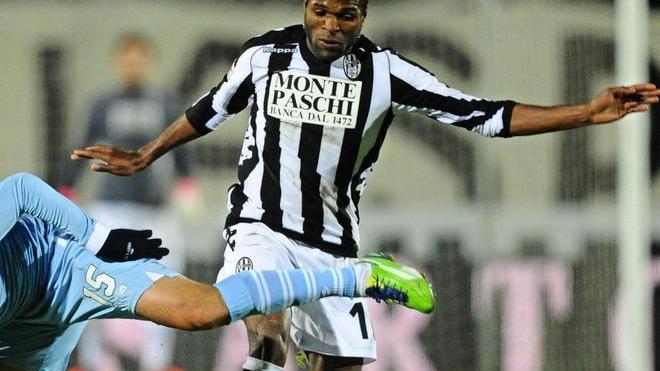 Fatta per Emeghara lunedì la firma