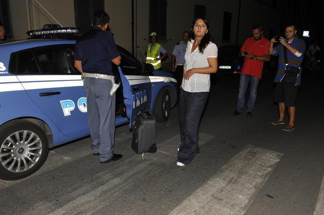 Falso allarme bomba per una borsa vicino alla caserma dei carabinieri 