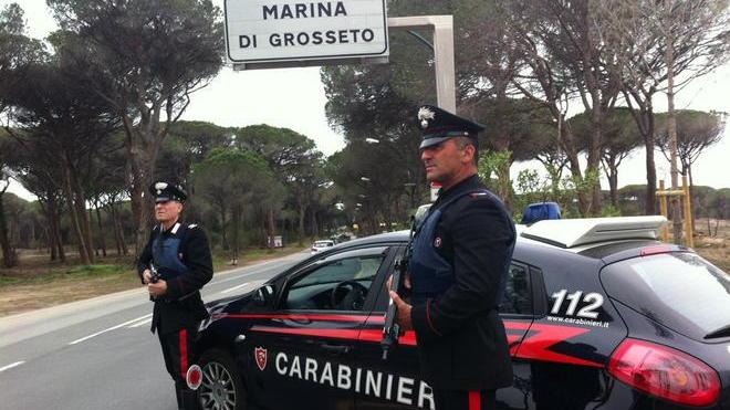 Scippò una collana a un’anziana a Marina di Grosseto: arrestato