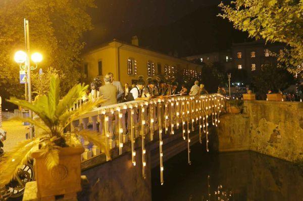 Una sera d’emozioni con la luminara e le fontane danzanti 