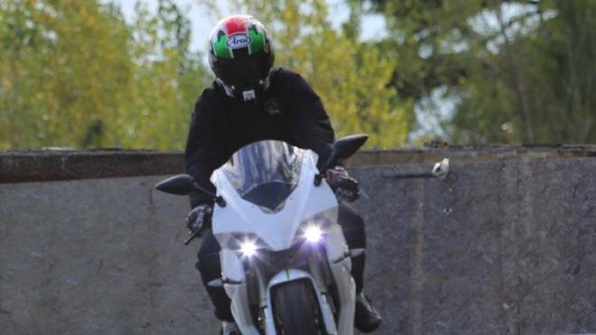 La prima superbike elettrica partirà da piazza dei Priori