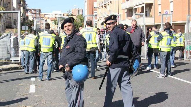 Aumentano le strade con divieto di sosta e transito