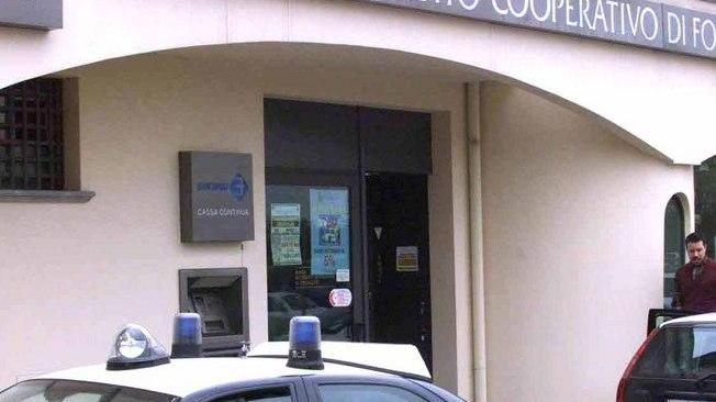Inseguimenti e perquisizioni in manette banda di rapinatori