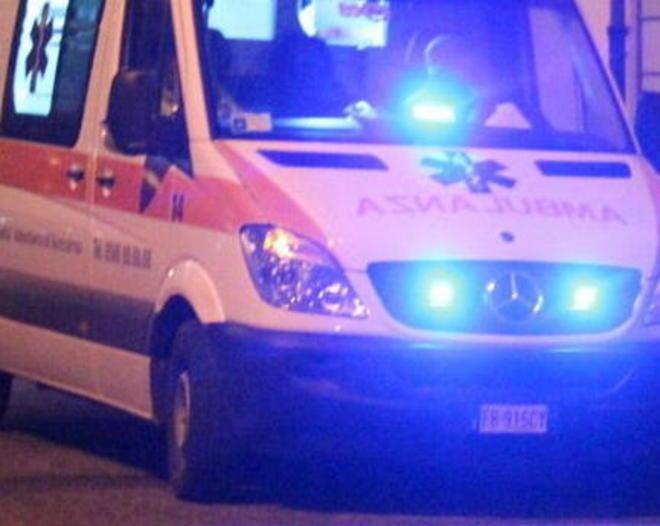 Motociclista ferito in un incidente su lungomare 