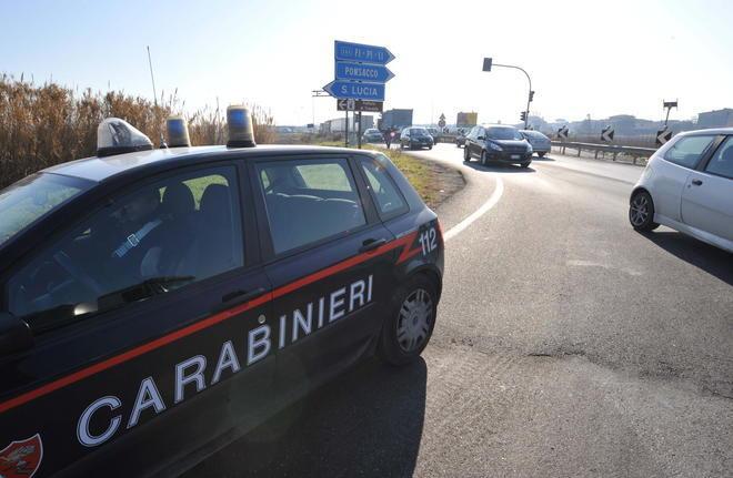 Rapine: scoperta banda armata, cinque arresti 