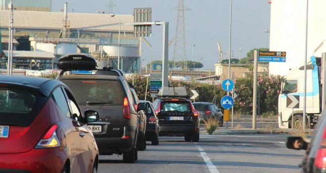 «Servono vigili all’arrivo dei traghetti» 