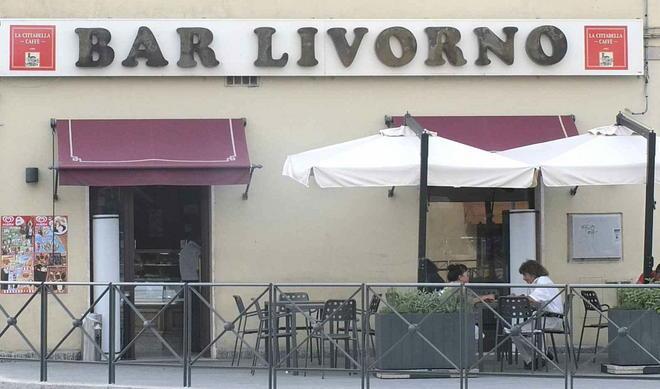 A 4 anni esce di casa e si perde 