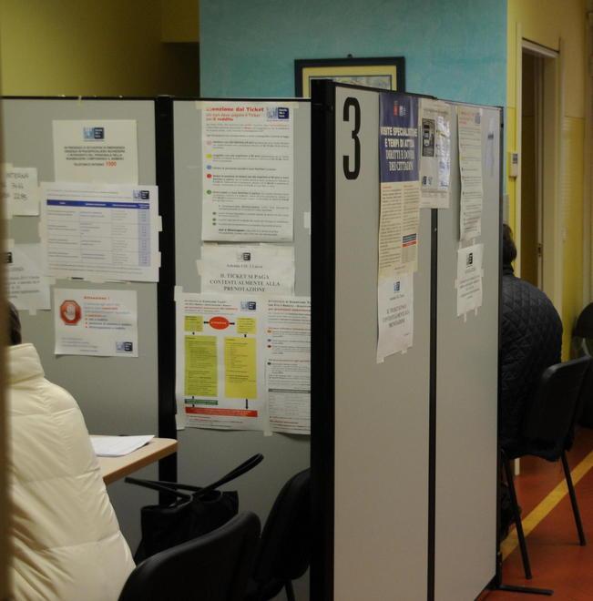 «Per una visita neurologica richiami ad ottobre»