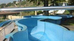 La piscina di Pietramarina non è più in vendita