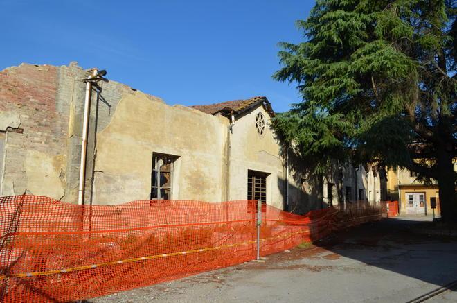 Nuovo crollo all’ex Aeronautica 