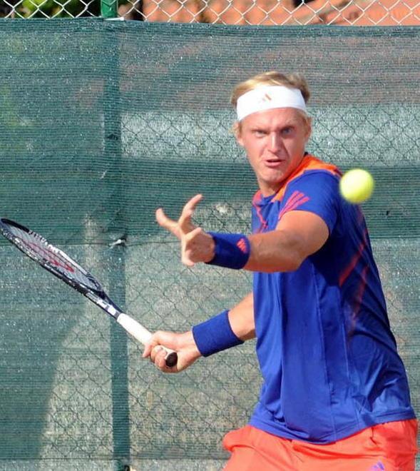 Benneteau va ko con Gaio Lammer soffre ma avanza 