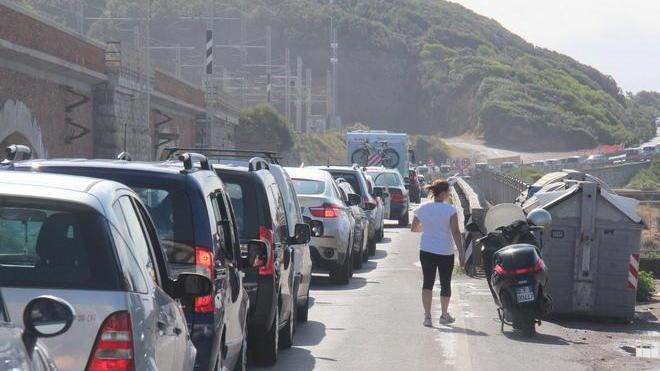 Scontro frontale sul Romito, cinque feriti