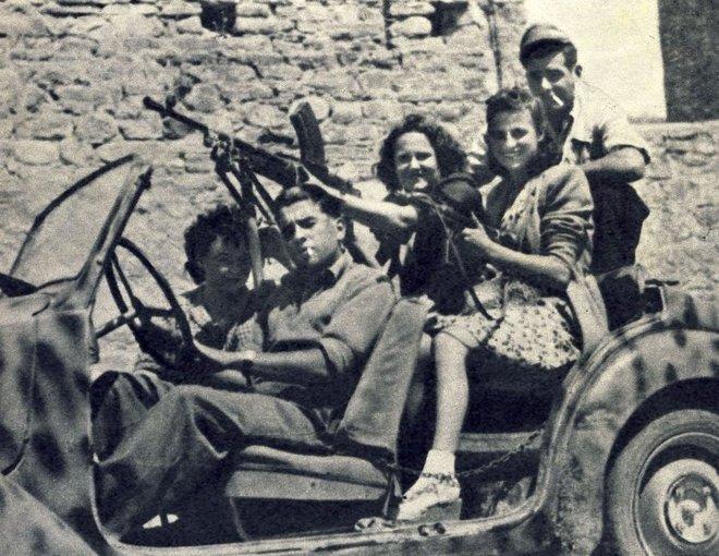 Storie di guerra per ricordi e immagini 