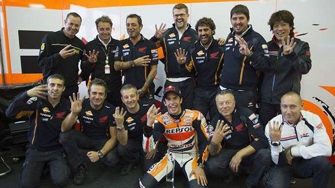 È di Pomarance il fido meccanico che fa volare il campione Marquez